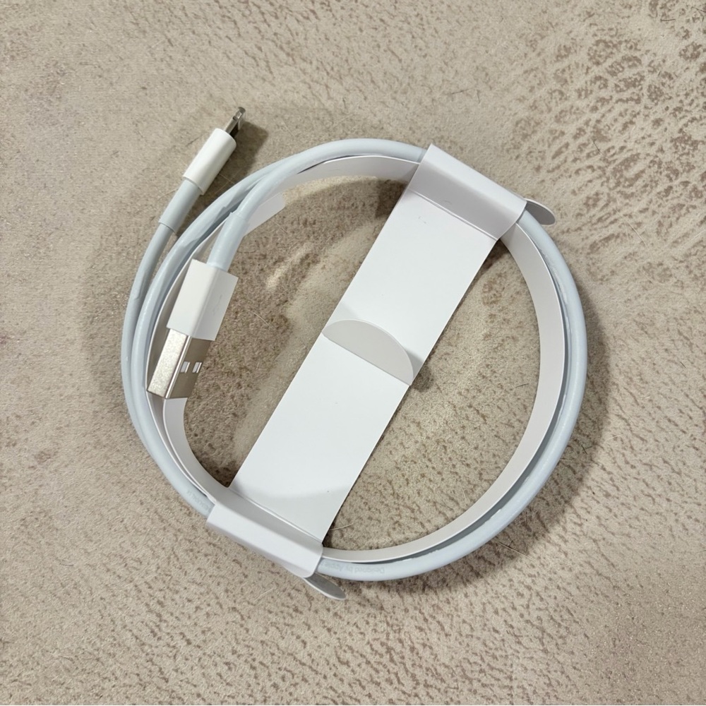 Genuine Apple USB to Lightning Cable